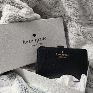 New Kate Spade Leila Medium Compact Wallet